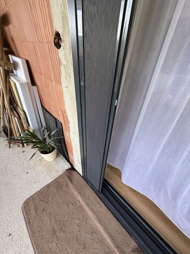 sietky-na-dvere-zlate-moravce-2